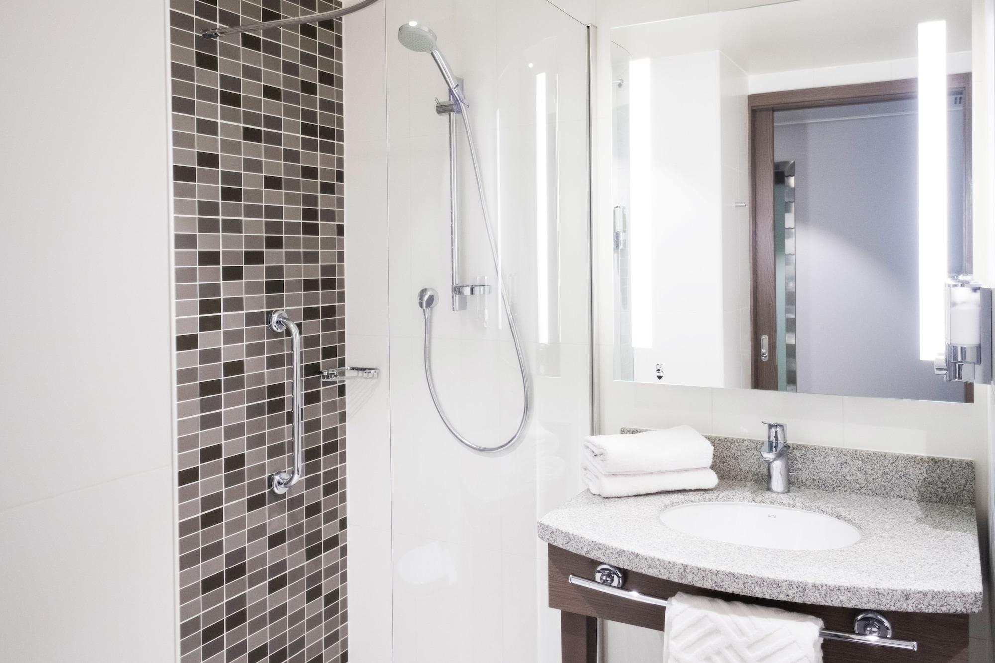 Hampton By Hilton Aberdeen Airport Dyce Εξωτερικό φωτογραφία
