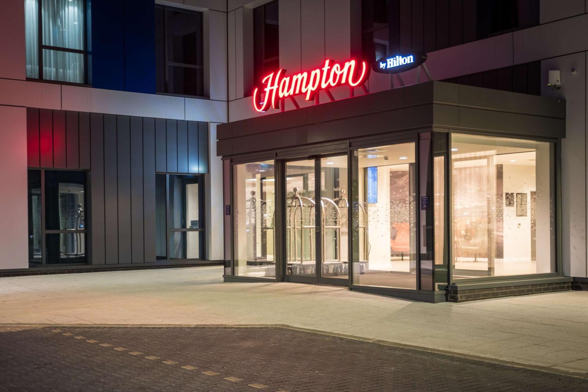 Hampton By Hilton Aberdeen Airport Dyce Εξωτερικό φωτογραφία
